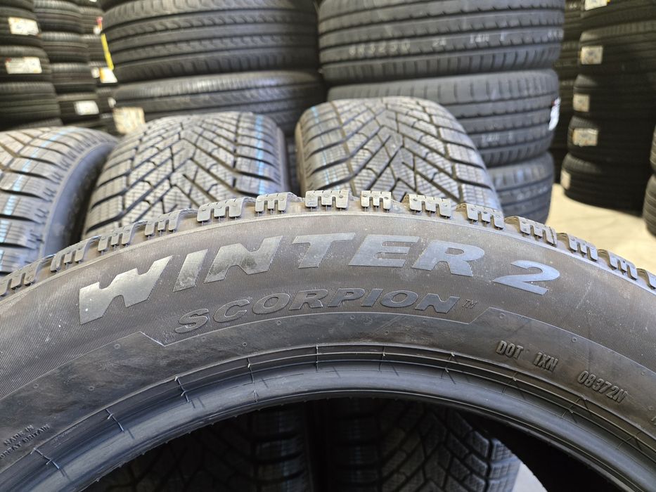 235/55/19 PIRELLI 4бр