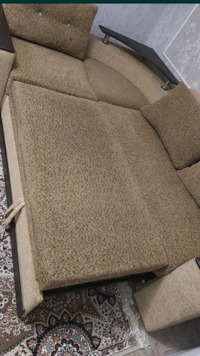 Угловой диван...