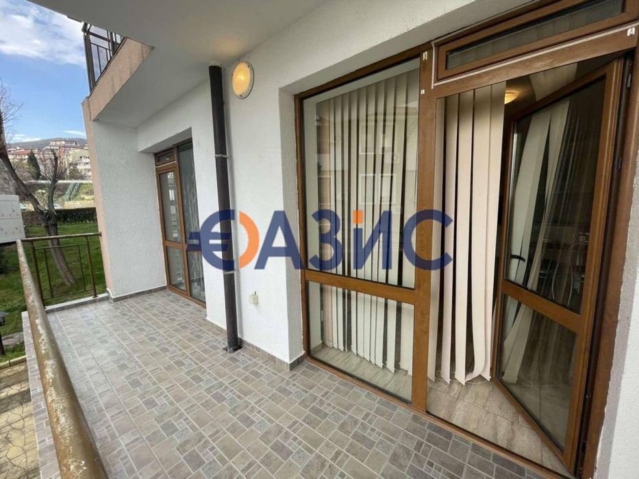 Продава се Тристаен апартамент в Свети Влас - 75 кв.м за 1407 €/кв.м - Снимка #3