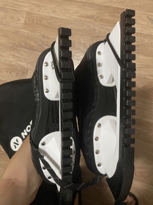 Коньки 42 размера