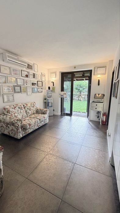 Apartament/spatiu comercial de vanzare sau inchiriat