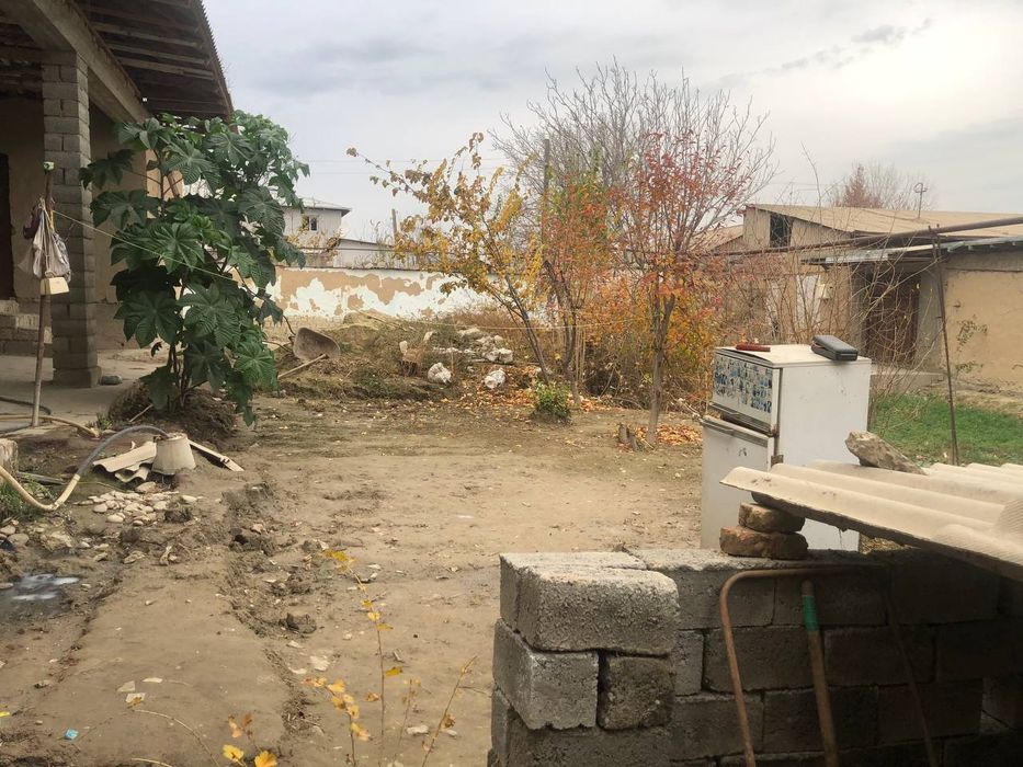 Ховли сотилади срочнога