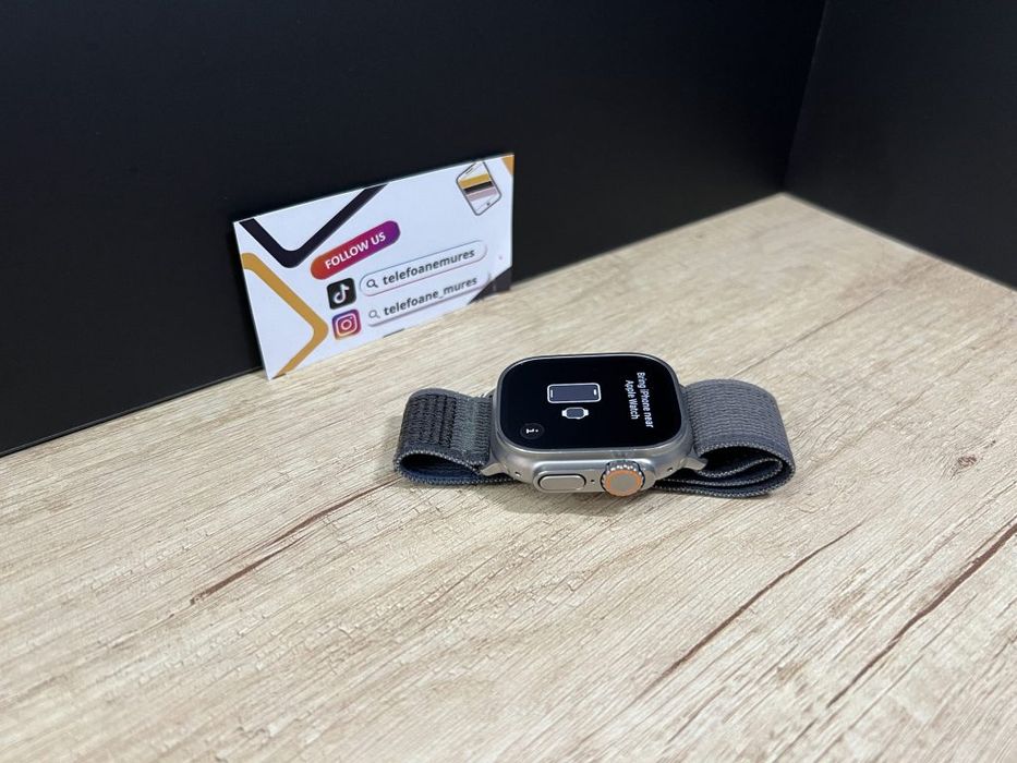 Apple Watch Ultra 49mm Natural Titanium Second-Hand Bun 2 ani garanție