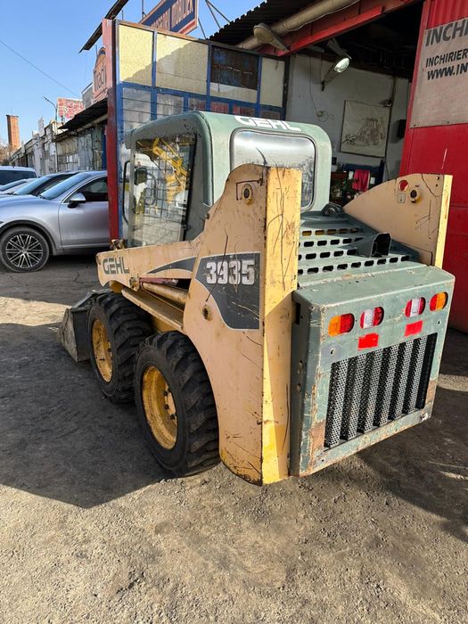 miniincărcător Gehl 3935