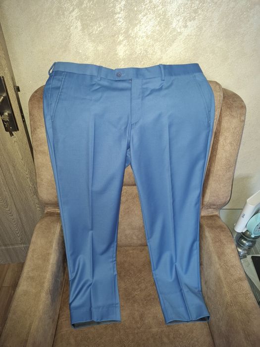 Costume de vânzare!!