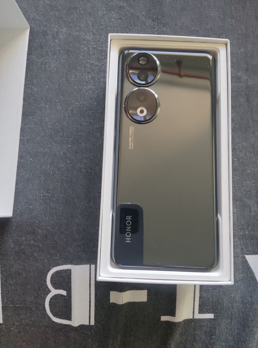 HONOR  90 512gb 12gb ram