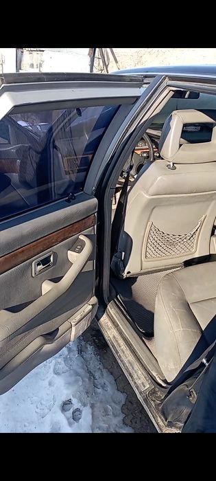 Ауди 100 на разбор