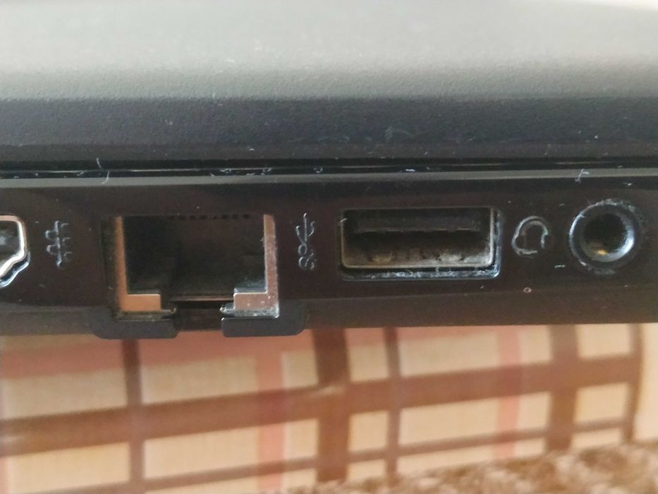 Лаптоп HP 250 G3, 15.6"