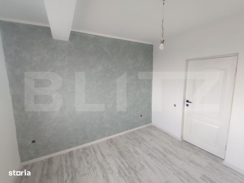 Casa tip triplex, 77 mp, 220 mp teren, curte separata, Horpaz