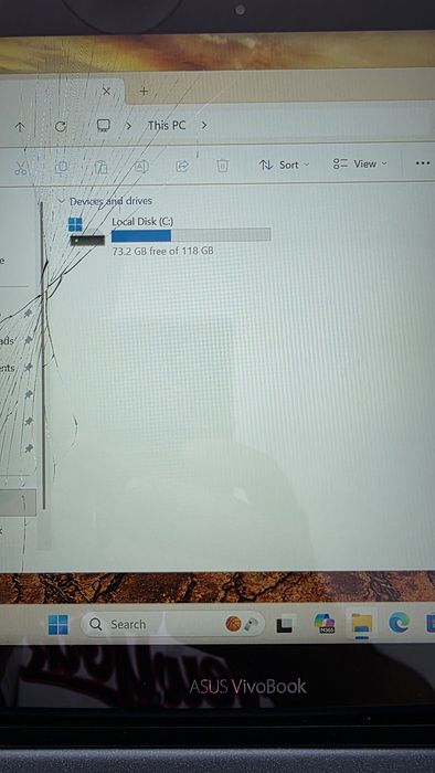 Asus VivoBook 2 in 1 Ryzen 3 5300U 4 gb rami ddr4!