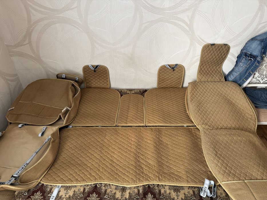 Продам чехол для автомобиля