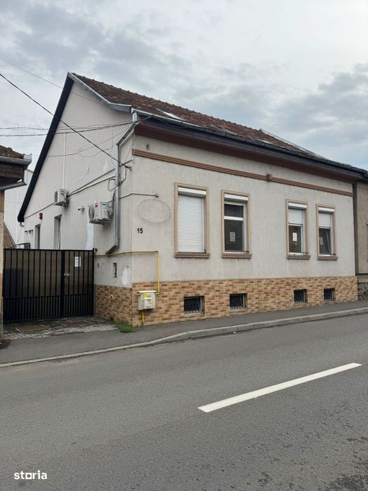 Casă S+P+M de Închiriat, Centru Satu Mare - 270 mp Utili