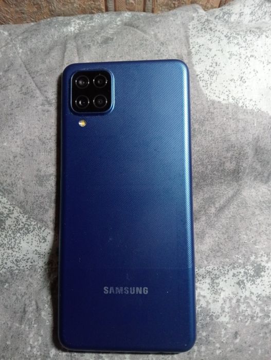 Продам Samsung A12