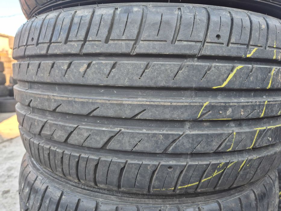 2 Anvelope de VARA - 255/35/18 - FALKEN - NOI - DOT 2017 !