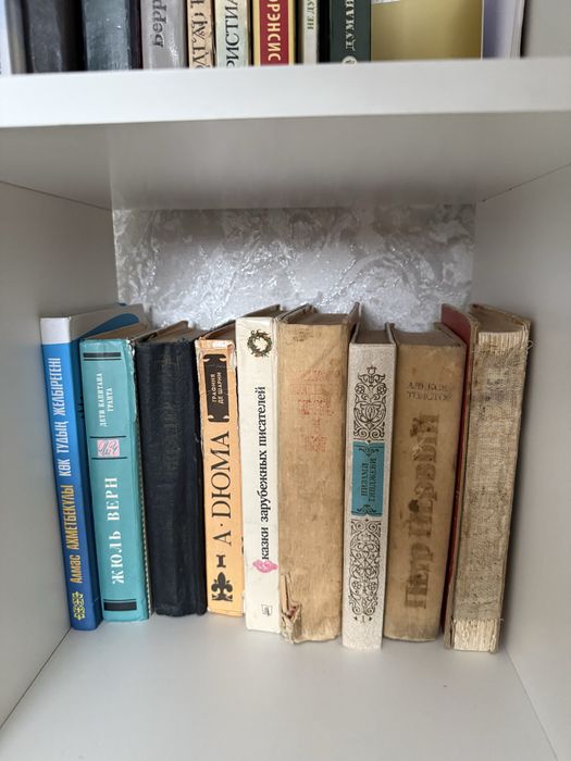 Продам разные книги