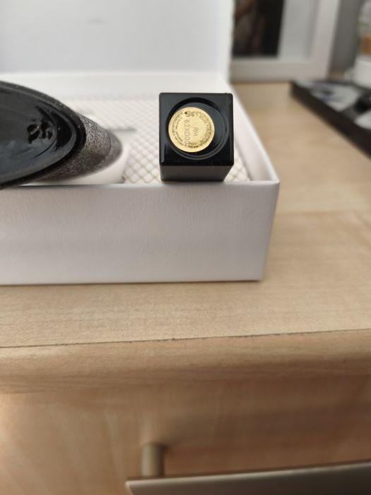 Yves Saint L. Black Opium