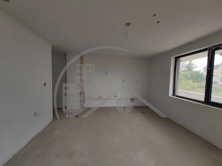 Тристаен Виница пред АКТ16