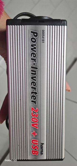 Преобразовател на ток за камион hama 230v
