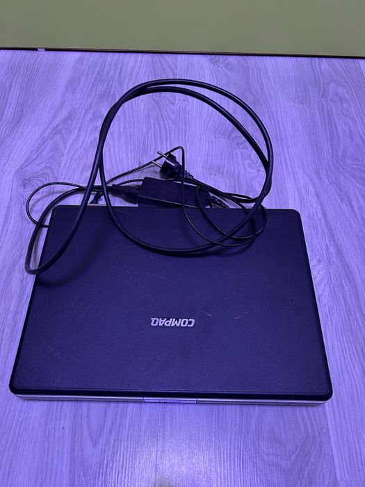 Лаптоп Compaq presario c500 (работещ)