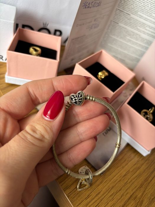 3бр. Талисмани Pandora оригинални.Подарък гривна