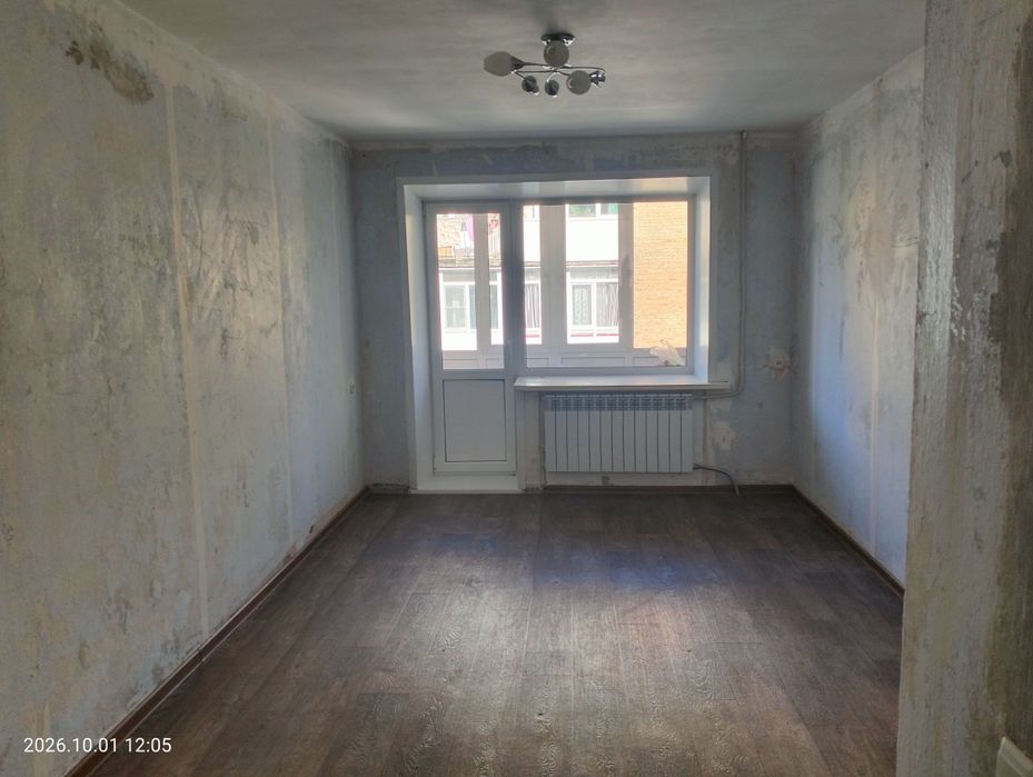 Продам 3х комн. В 3м микр-он. 3э угловая.