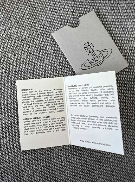 Vivienne Westwood oбeци