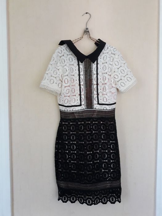 Платья красивые  нарядные,размеры разные,. Смотрите все фото