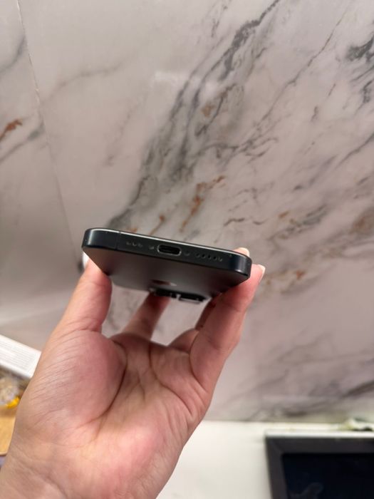 Iphone 15 pro 128 gb