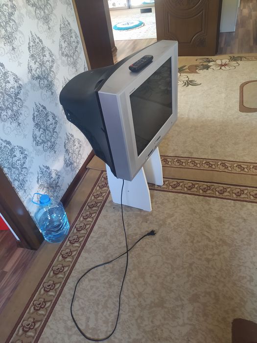 Телевизор бу даево 5000 тг