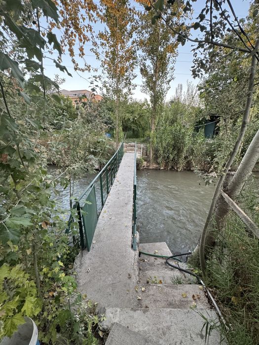 Qumariq mahalla 10,88 сотих ховли уй