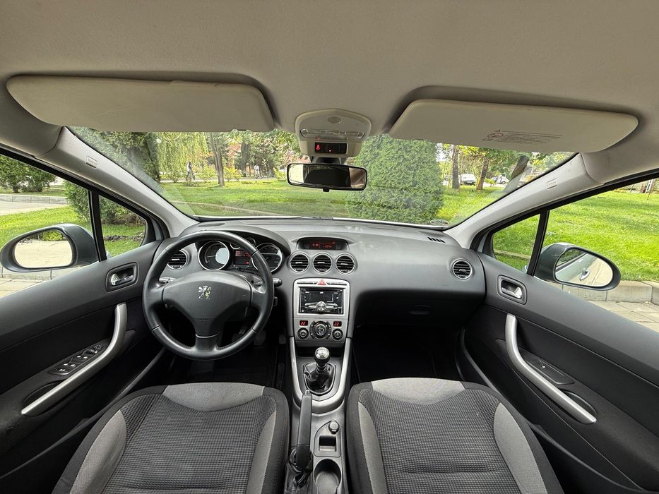 Peugeot 308 1.6i