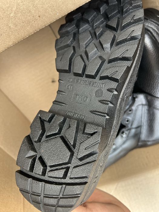 Берцы зимний ботинка