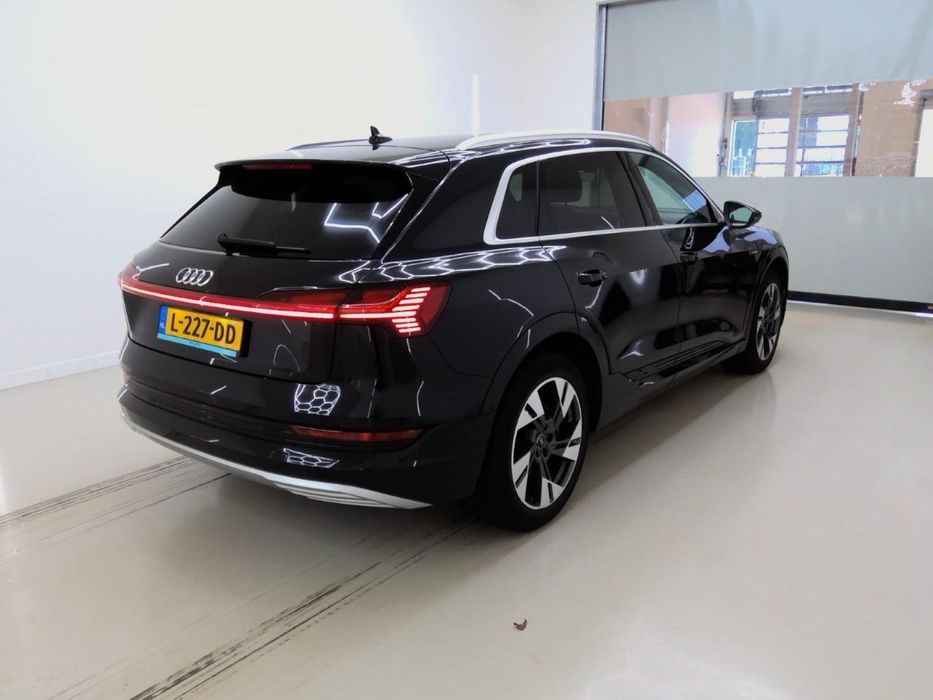 Audi e-tron 55 Quattro 2021 | 408 CP | Piele | Full Electric | Impecabil