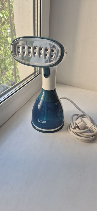 Паровой ручной Утюг