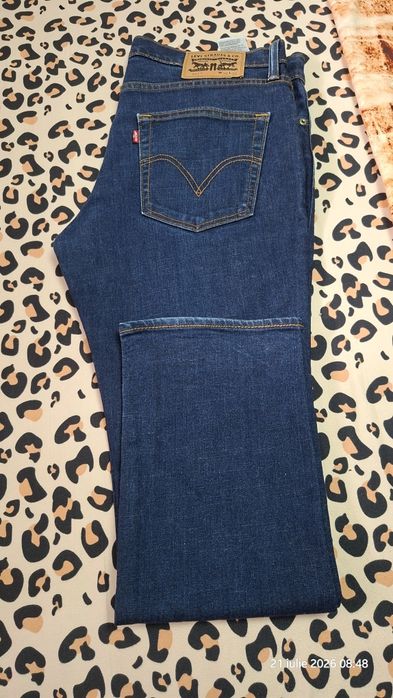 Blugi LEVI'S, Originali, modelul 511,măsura W36 L30,noi
