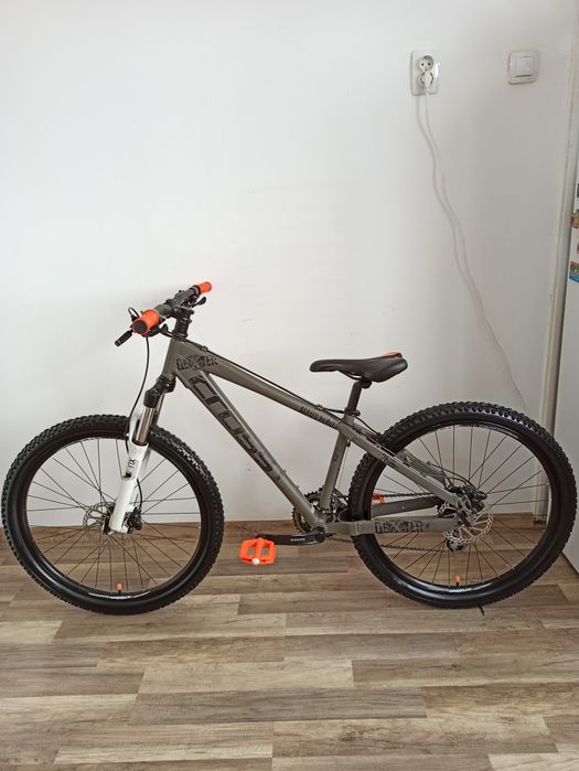 26" CROSS DEXTER DB, Хидравлични дискови спирачки, Палцови Скорости