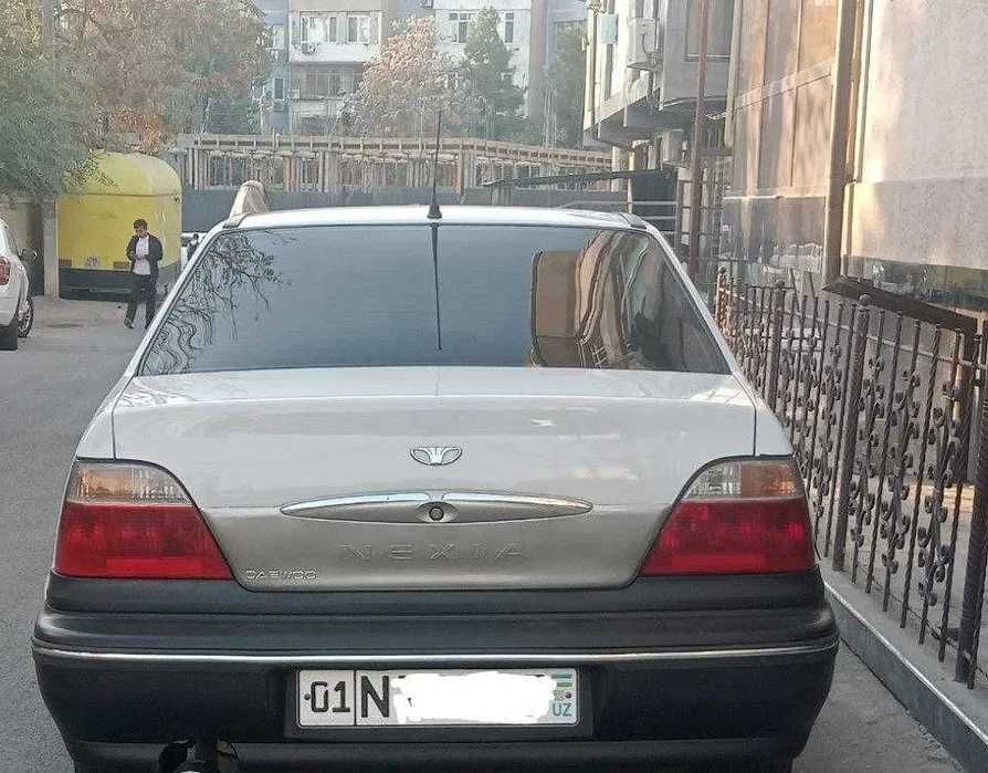 Nexia 1 (СОНС транблёр) 2006 й 131 000 км пробег