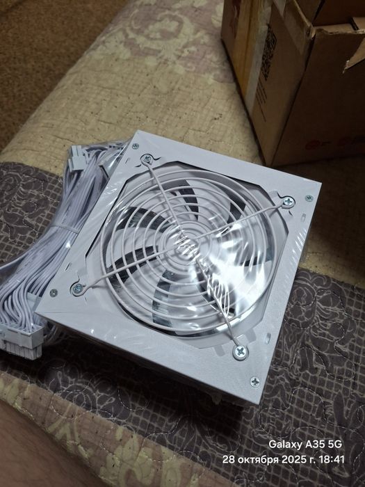 Блок питания 700ws на 600 ватт