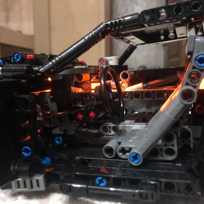 LEGO TECHNIC бэтмен бэтмобиль