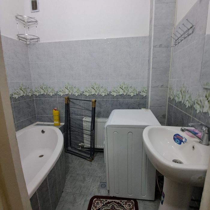 Қўқон новостройка уй, 1-қават, мебель техникалари билан сотилади.