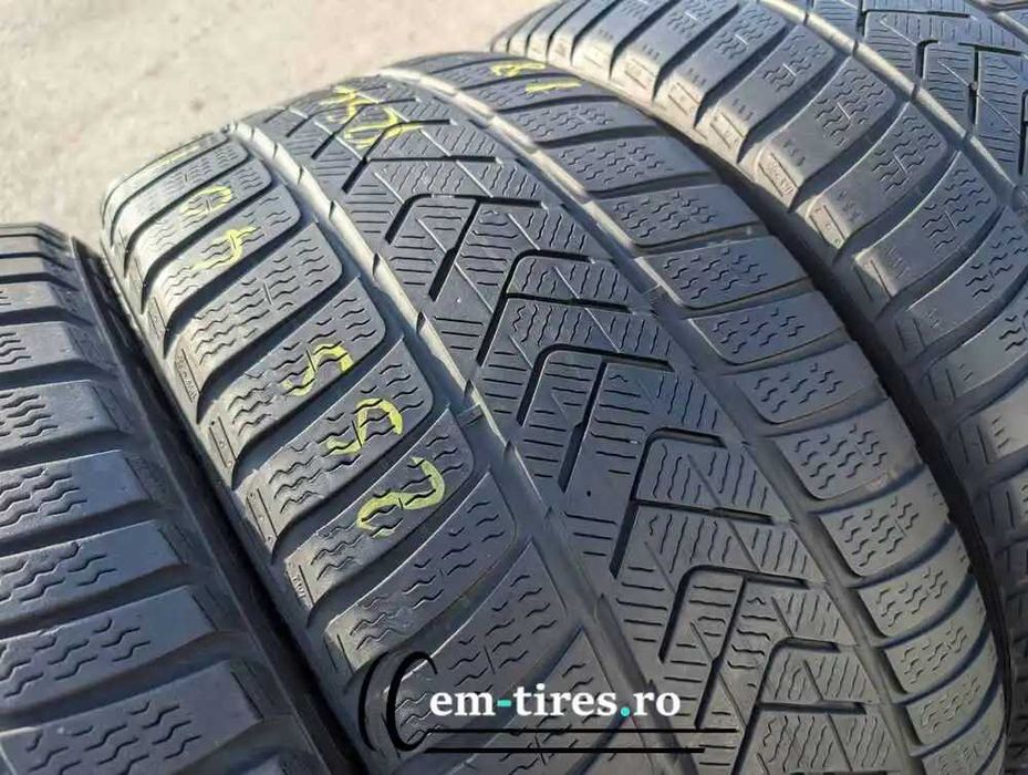 SET 4 Anvelope Iarna 225/45 R18 + 255/40 R18 PIRELLI - Runflat (BMW)