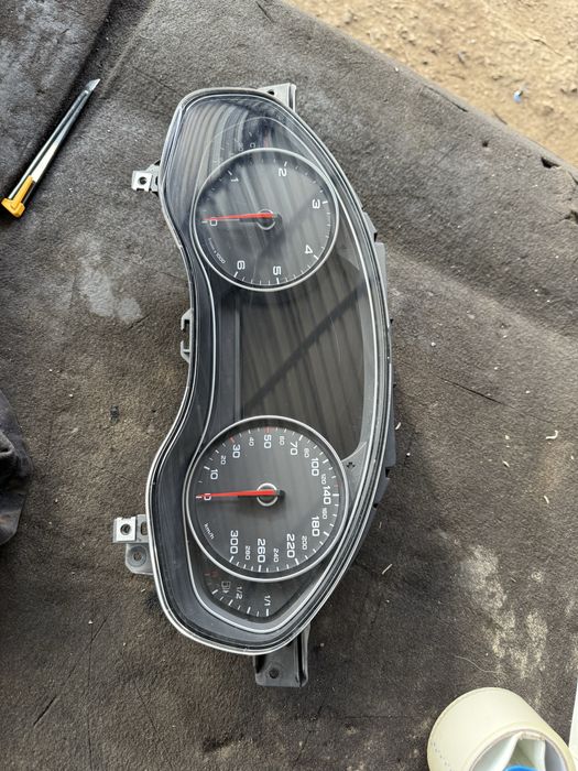 Километраж табло Ауди А6 Audi A6 A7 4g C7 дизел 4G8920932M 3,0tdi