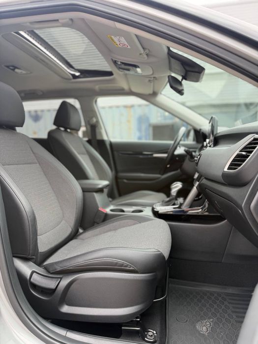 Kia Seltos 2022 Lyukli