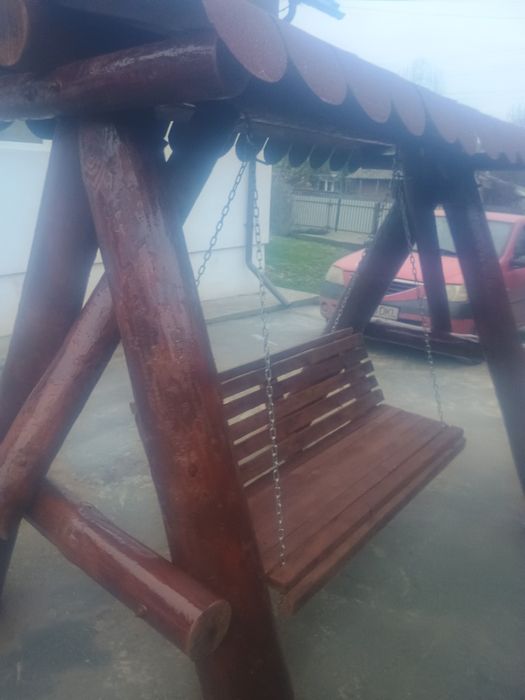 Leagăne rustice din lemn masiv, mese rustice facem și la comandă