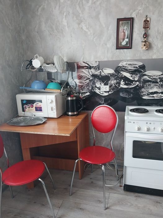 Сдам комнату мебелированную