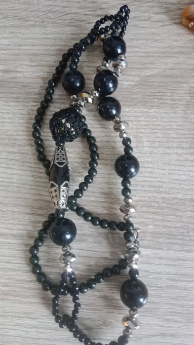Бусы советские продам разные