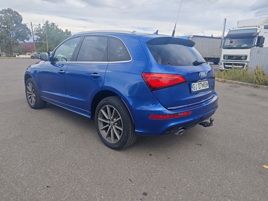 Proprietar, vând Audi Q5 2017, 3.0 diesel 245 hp, euro 6, Qattro, foarte dotat și întreținut. Funcționează perfect, fără erori sau alte probleme.