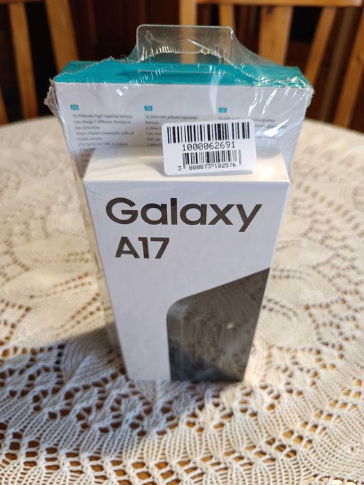 Samsung A17 128GB ЧИСТО НОВ! Samsung Galaxy A17 128GB 4RAM 2г. Гаранция,подарък външна батерия
