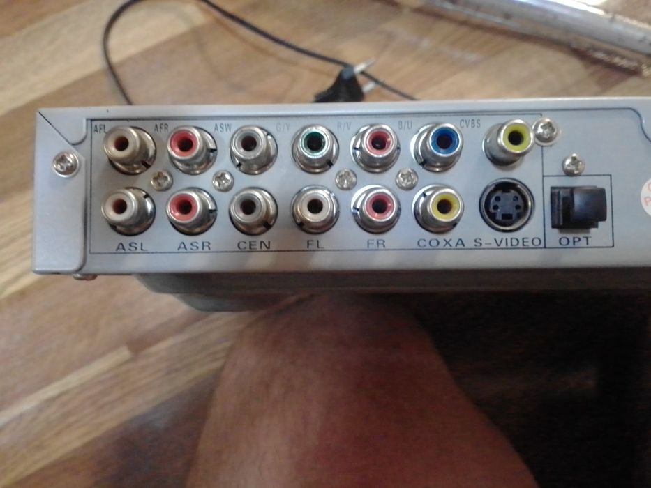 Продам двд плеер