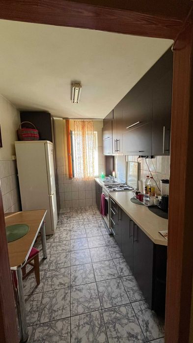 Apartament 1/4 Cartier Electroprecizia 3 camere